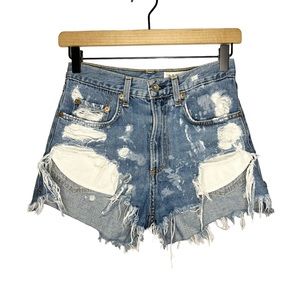 Rag & Bone Distressed Justine Jean Shorts in Brokenland Medium Wash Blue 24